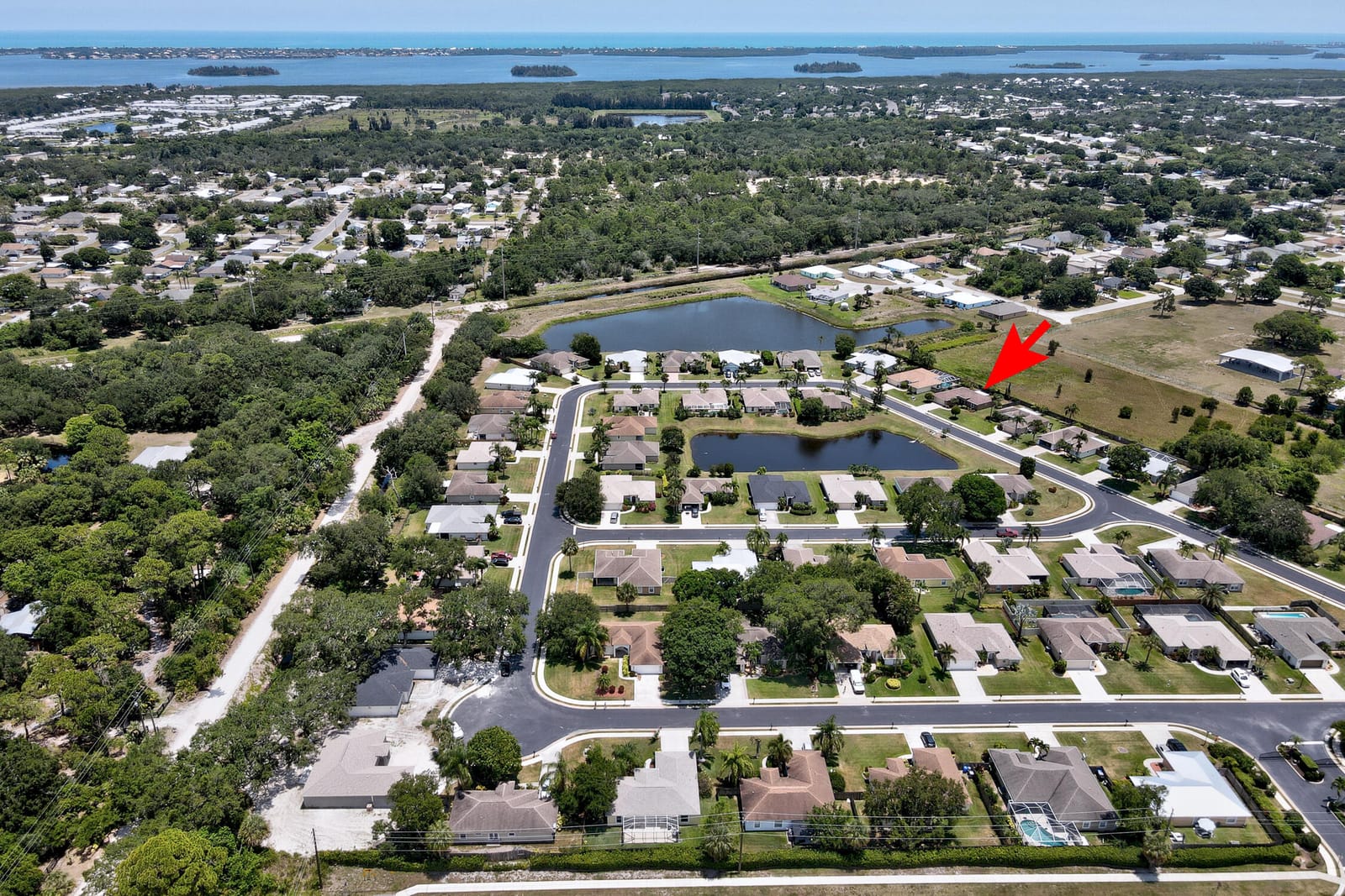 547 High Hawk Circle, Vero Beach, FL 32962 photo 17