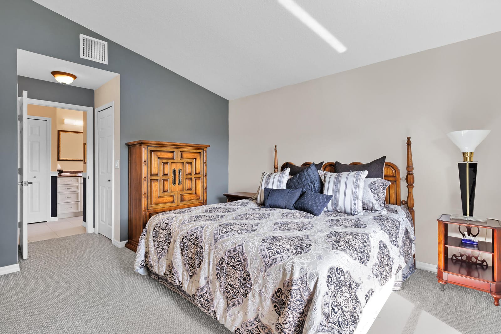 547 High Hawk Circle — photo 9