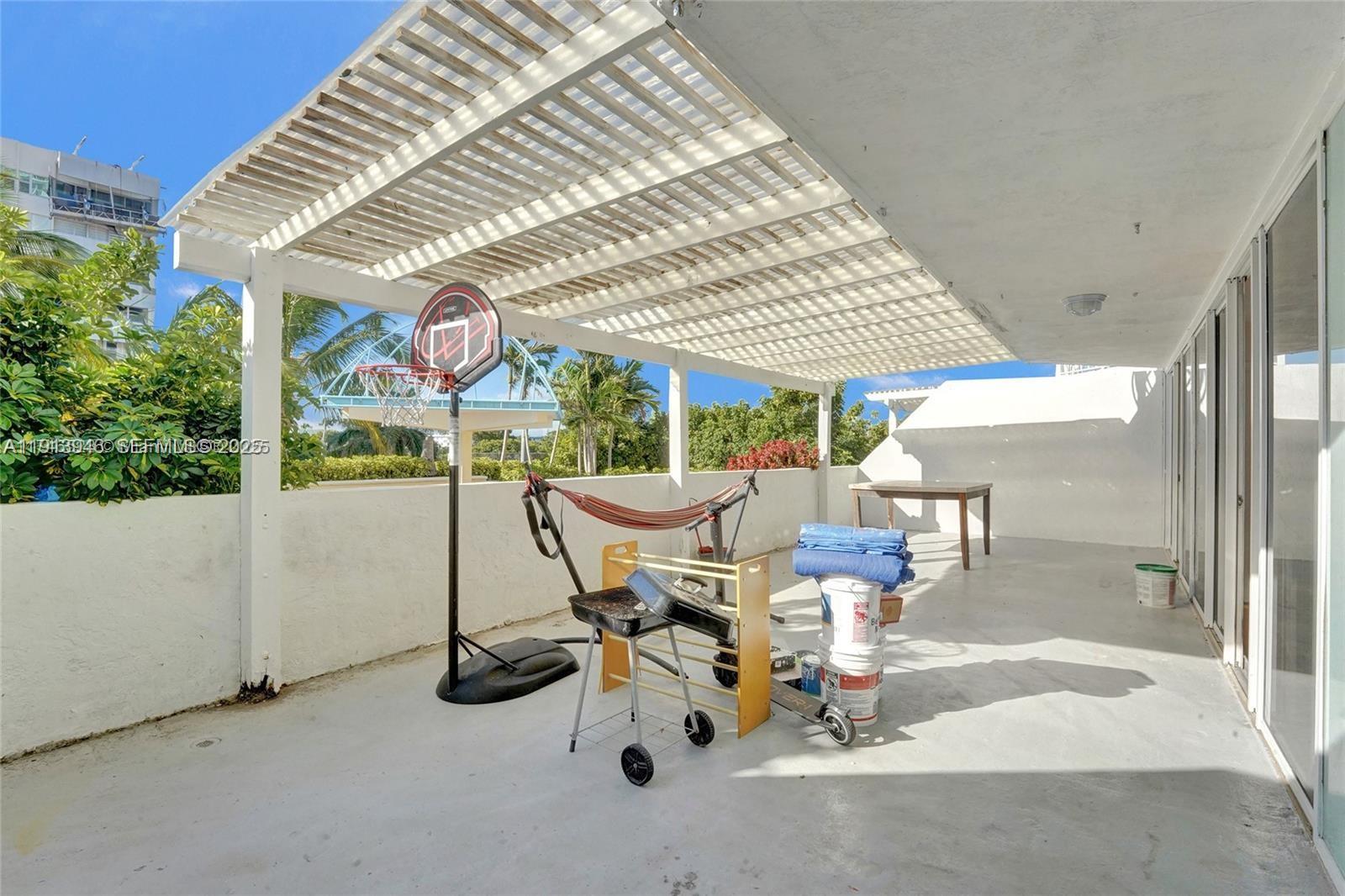 7601 E Treasure Drive 406, North Bay Village, FL 33141, North Bay Village