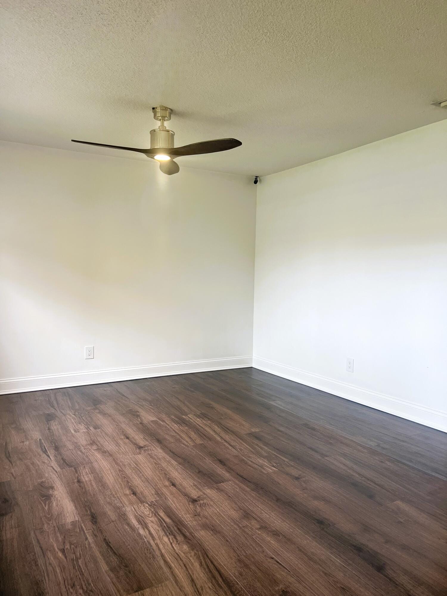 6030 Indrio Road 5 — photo 11