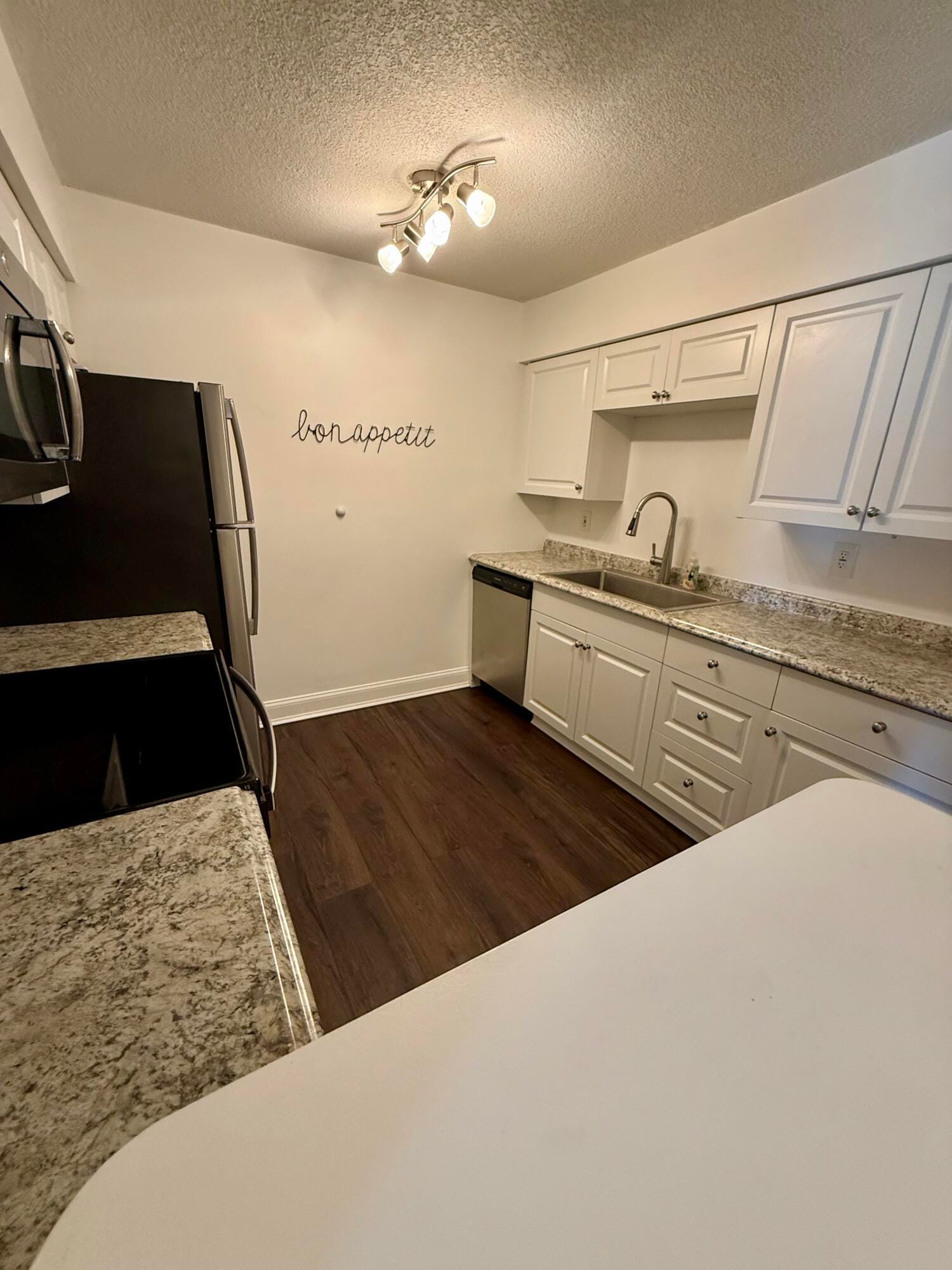 6030 Indrio Road 5 — photo 9