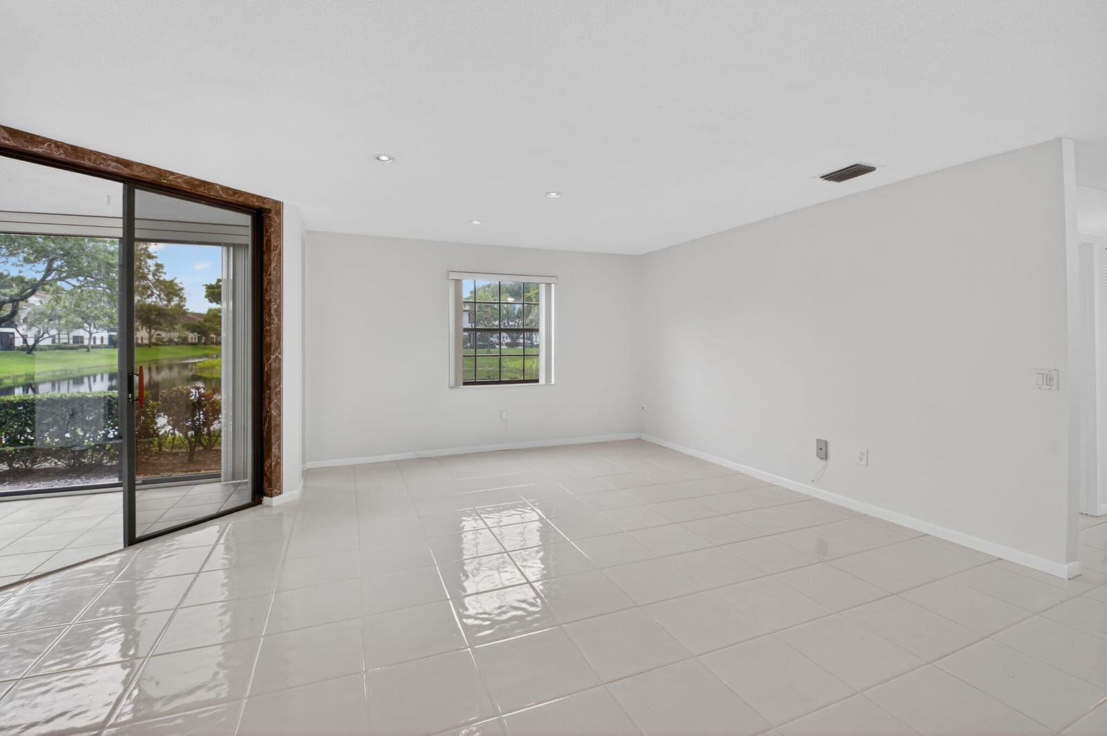 5217 Brisata Circle E, Boynton Beach, FL 33437 photo 21