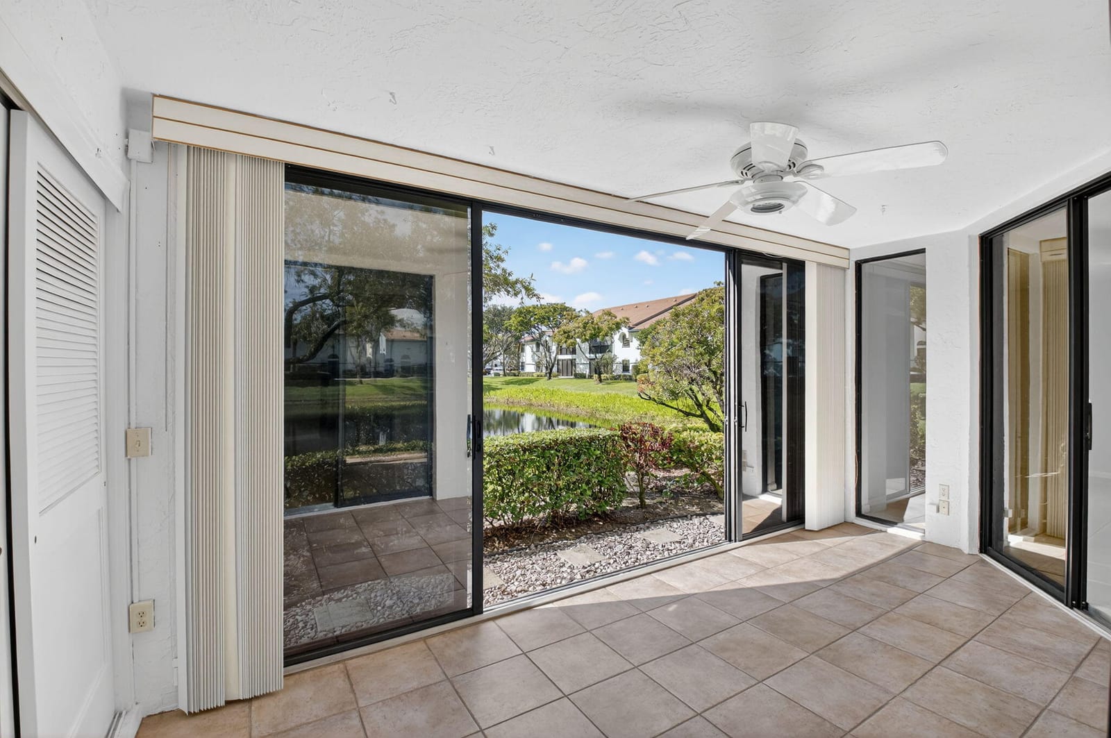 5217 Brisata Circle E, Boynton Beach, FL 33437 photo 10