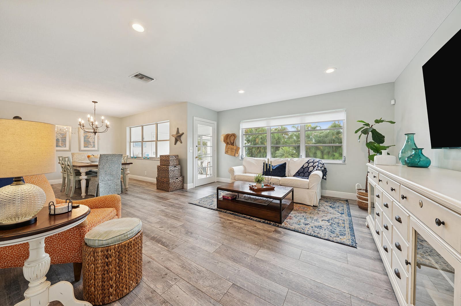 1015 Ingraham Avenue 6 — photo 12