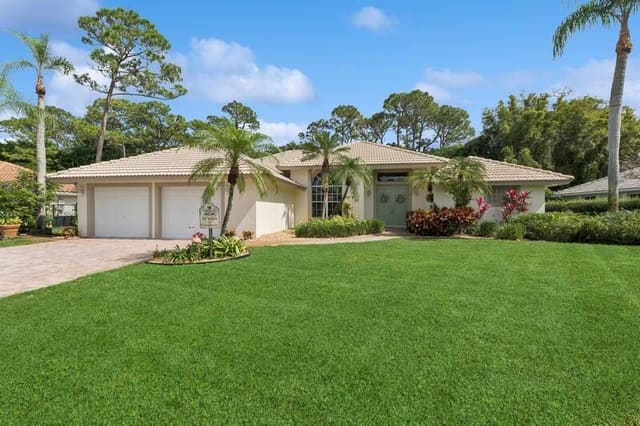 11582 Dunes Road, Boynton Beach, FL 33436