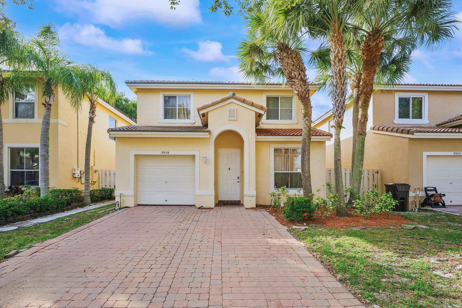 3958 Lake Tahoe Circle, West Palm Beach, FL 33409