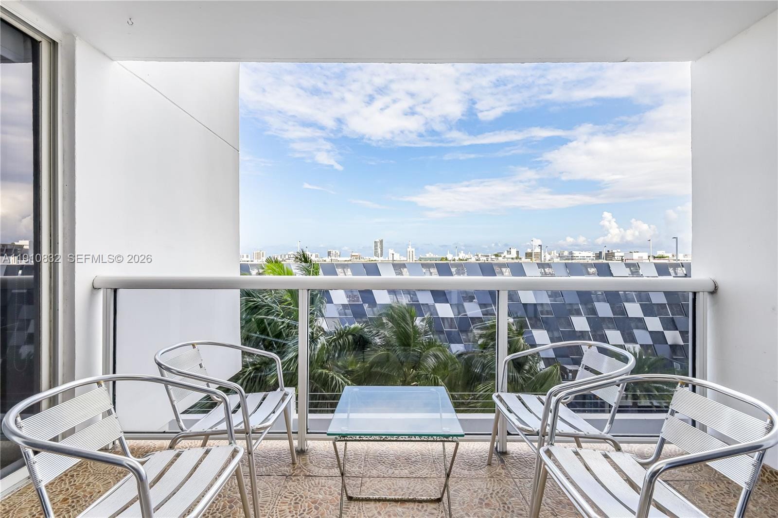 1800 Sunset Harbour Drive 715, Miami Beach, FL 33139 photo 2