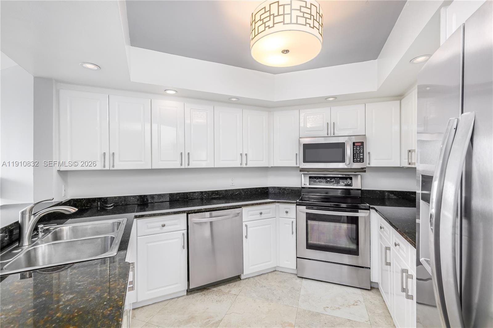 1800 Sunset Harbour Drive 715, Miami Beach, FL 33139 photo 4