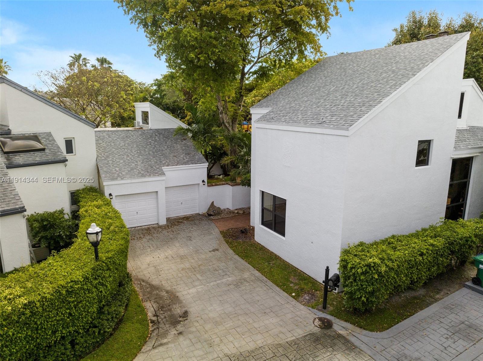 20215 W Oak Haven Circle, Miami, FL 33179, Miami