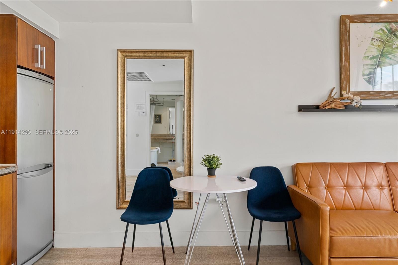 1060 Ocean Drive D307 — photo 2