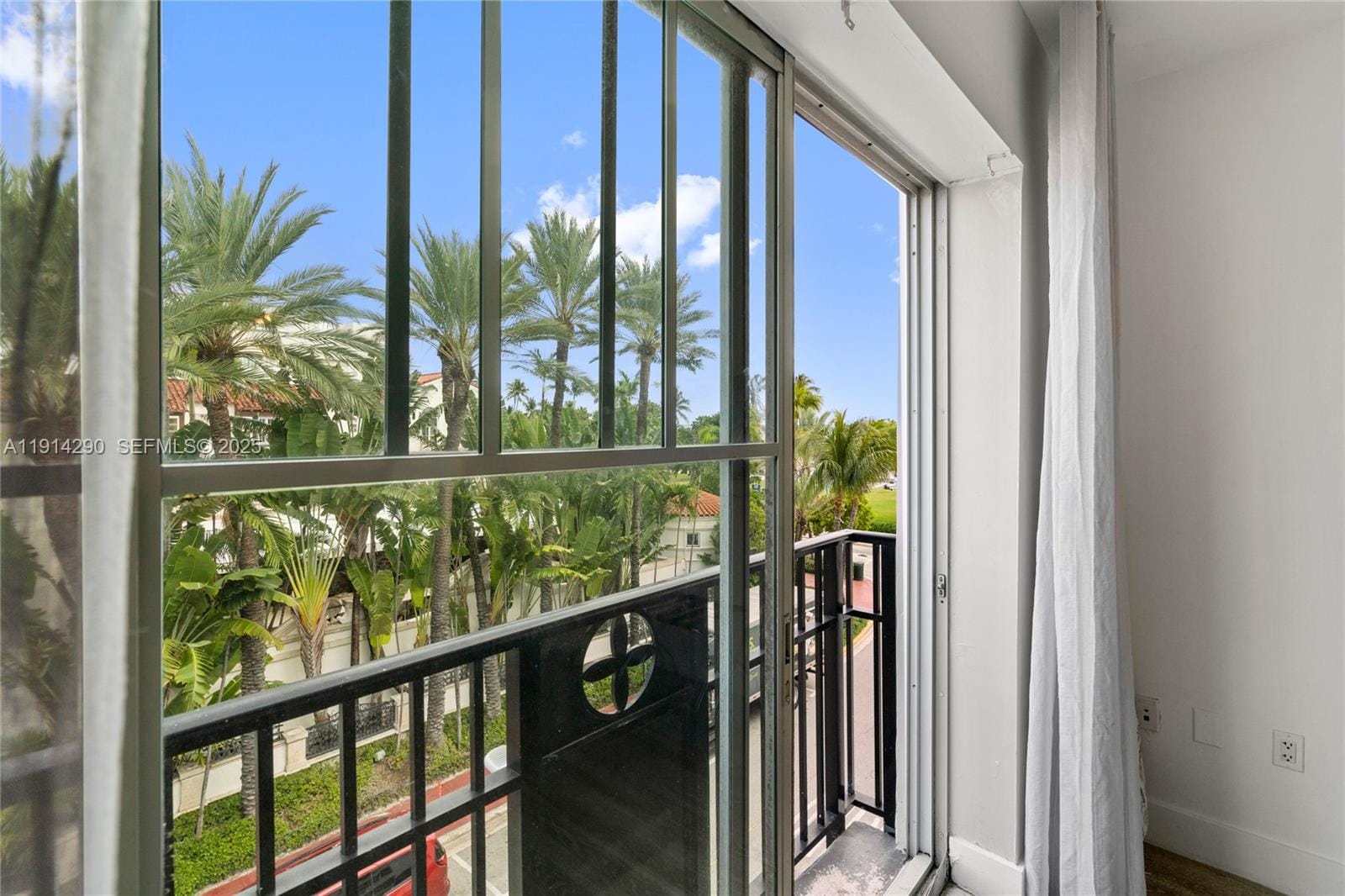 1060 Ocean Drive D307, Miami Beach, FL 33139 photo 28