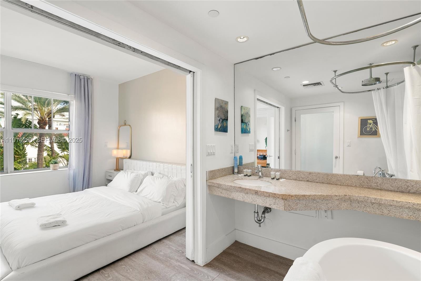 1060 Ocean Drive D307 — photo 10