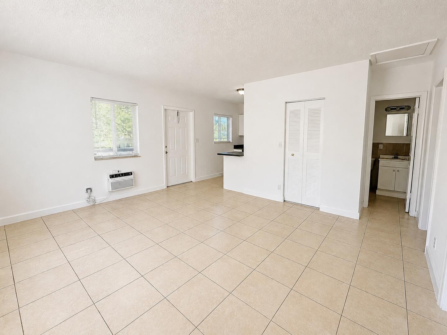 701 SW 14th Avenue #8 — photo 5