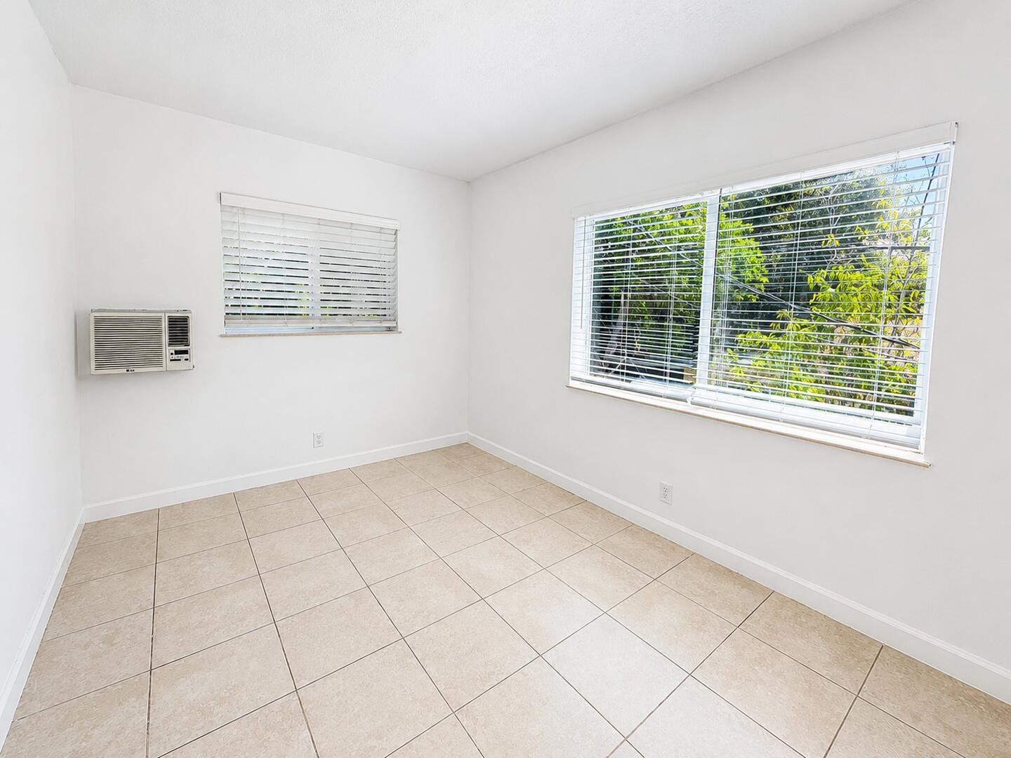 701 SW 14th Avenue #8 — photo 10