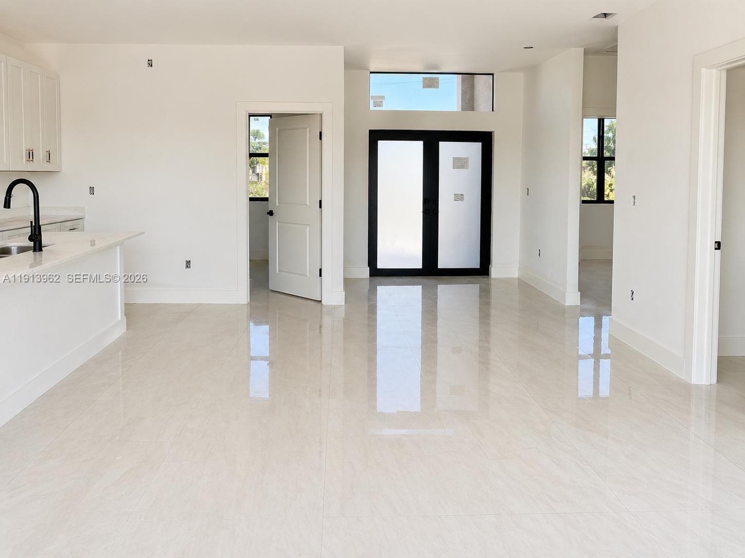 2532 NE 1st Place — photo 11