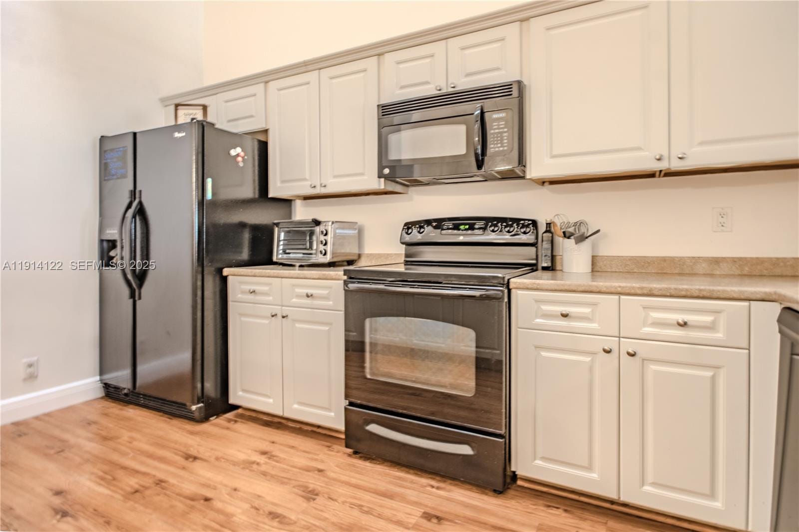7652 S Pinewalk Drive S 139 — photo 2