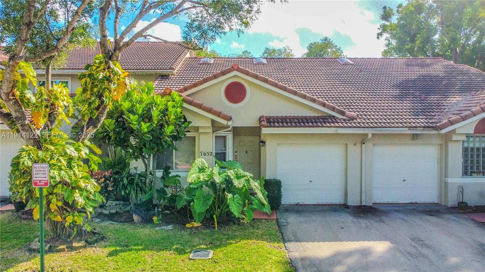7652 S Pinewalk Drive S 139, Margate, FL 33063 photo 25