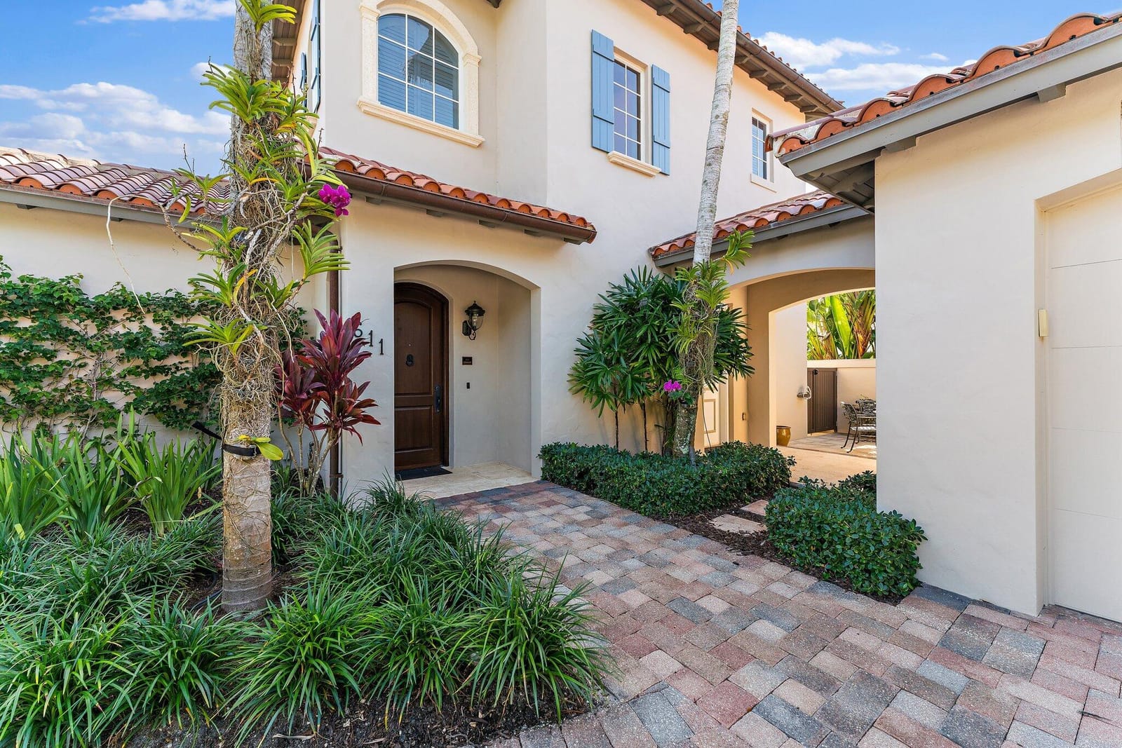611 White Pelican Way — photo 3