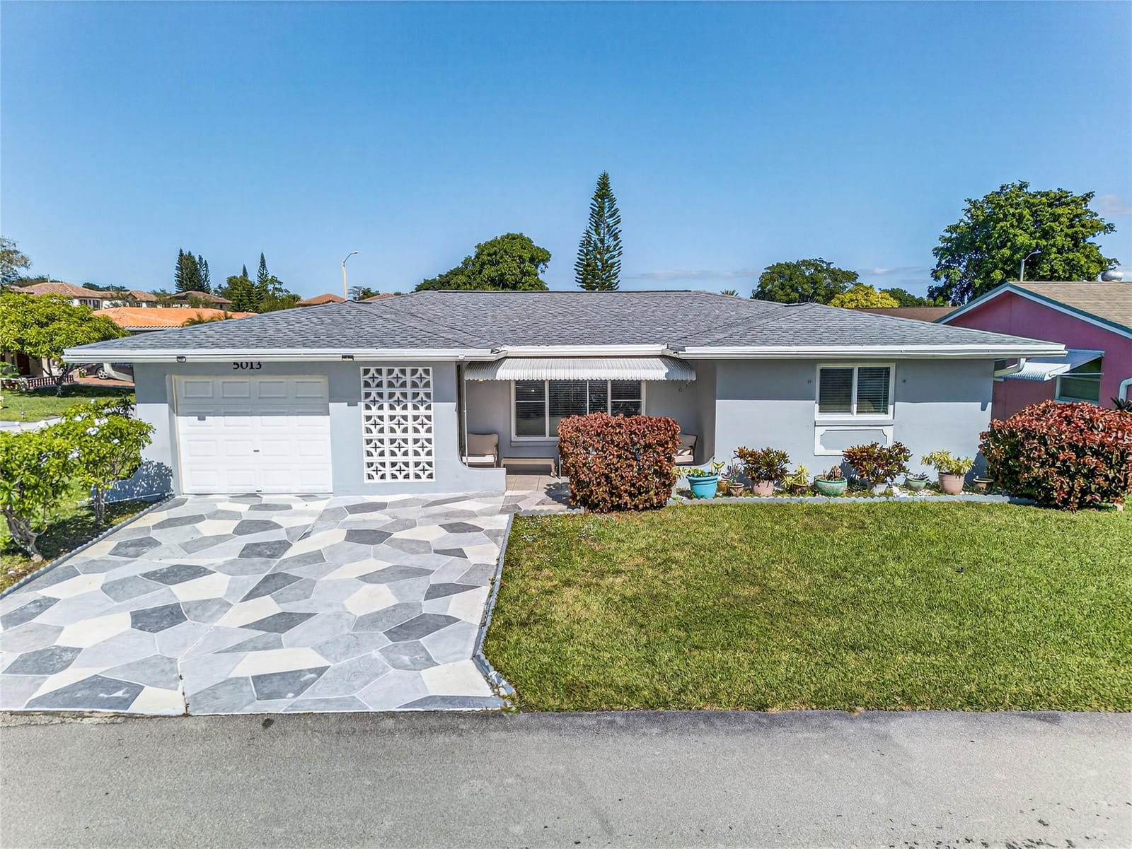 5013 NW 51st Street, Tamarac, FL 33319