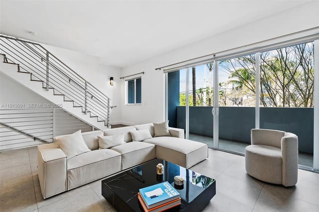 704 NE 5th Street, sold in Holmberg & Mc Kees, Fort Lauderdale, FL