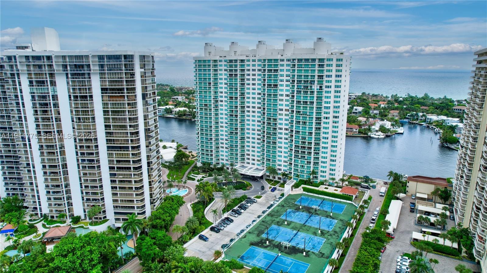 20281 E Country Club Drive 1704, Aventura, FL 33180 photo 13