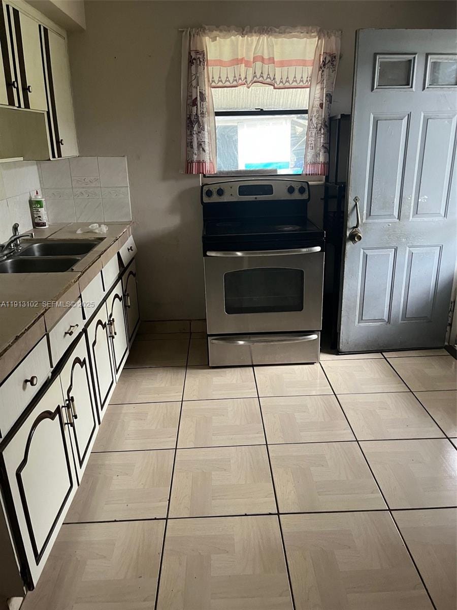 4620 SW 26th Street — photo 3