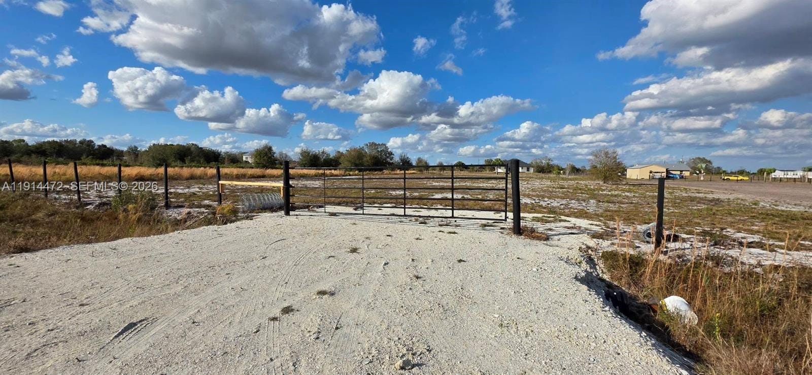 16525 NW 260 Street, Okeechobee, FL 34972 photo 2