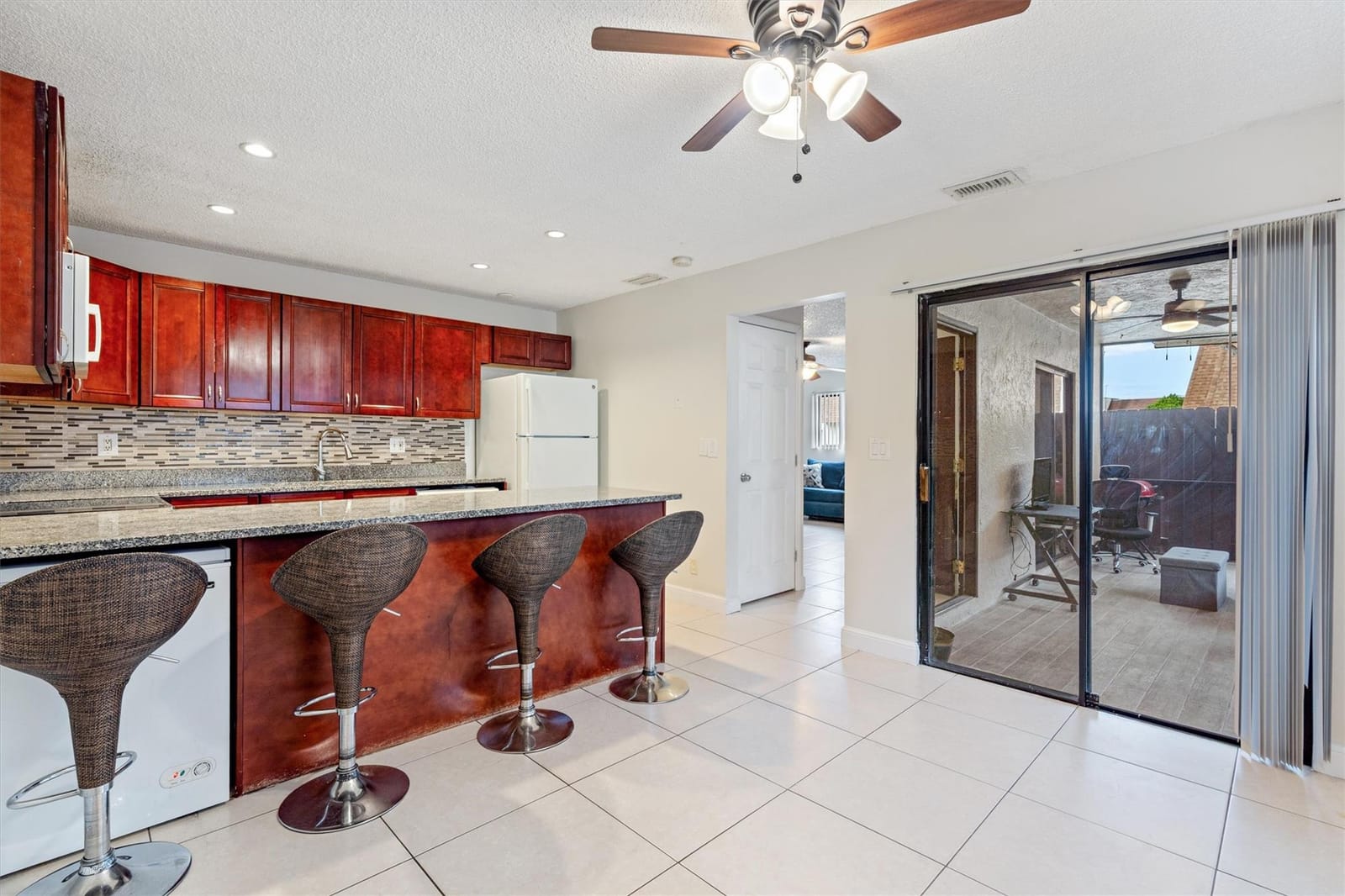 219 San Remo Boulevard 219, North Lauderdale, FL 33068 photo 13