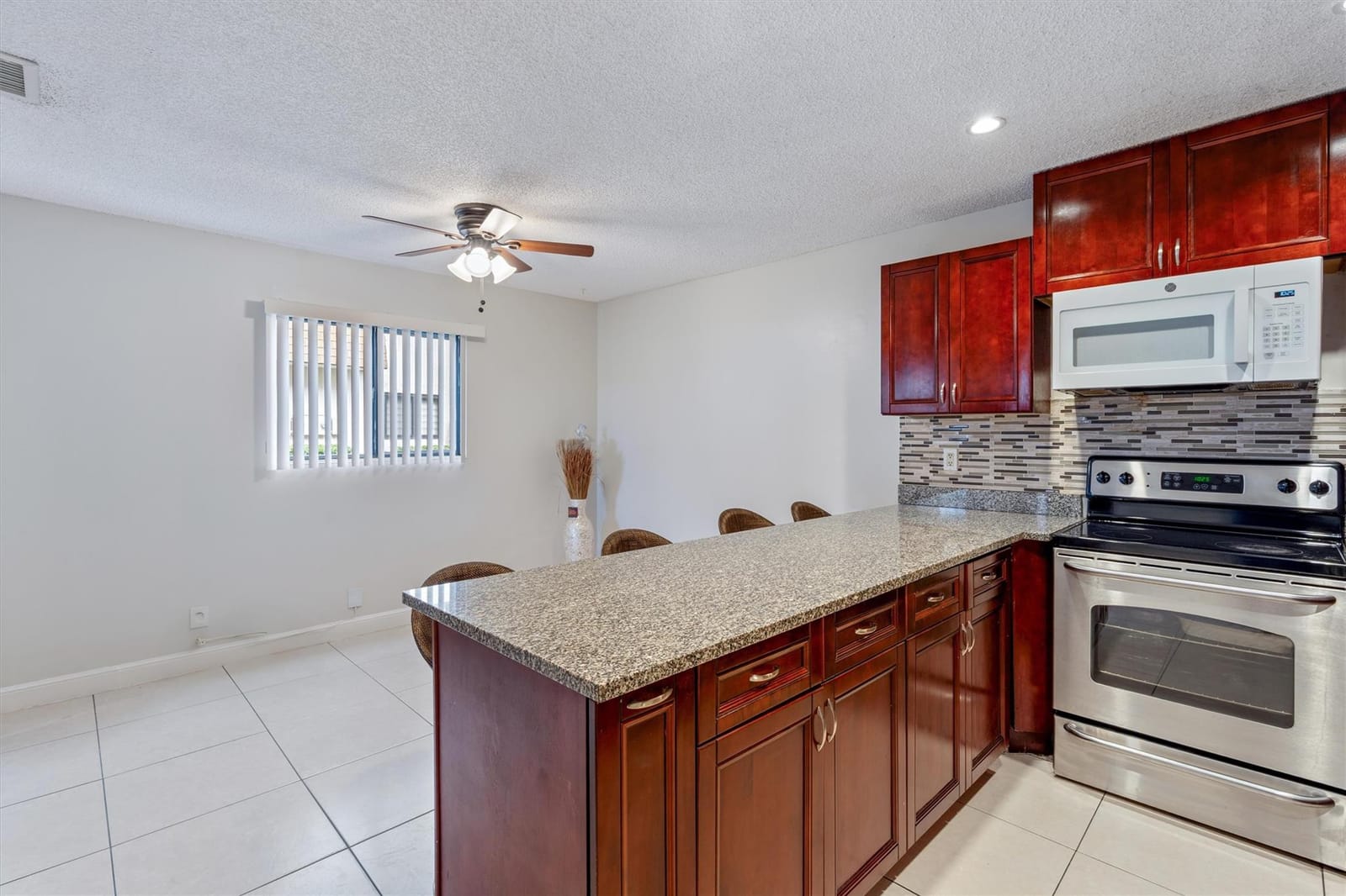 219 San Remo Boulevard 219, North Lauderdale, FL 33068 photo 14