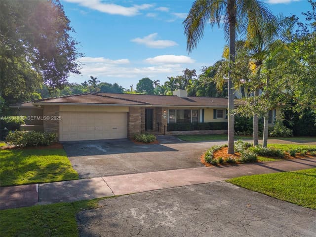 2615 Alhambra Circle, sold in Coral Gab Sec D Rev Pl, Coral Gables, FL