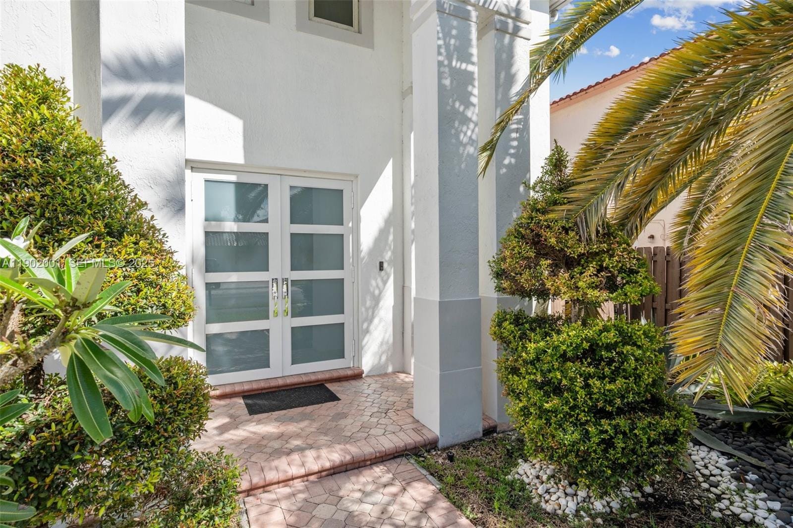 11325 NW 66th Street — photo 8