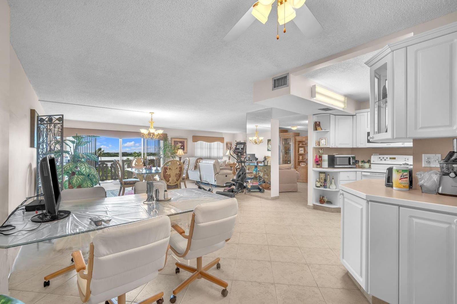 800 NE 195th Street 601, Miami, FL 33179 photo 17