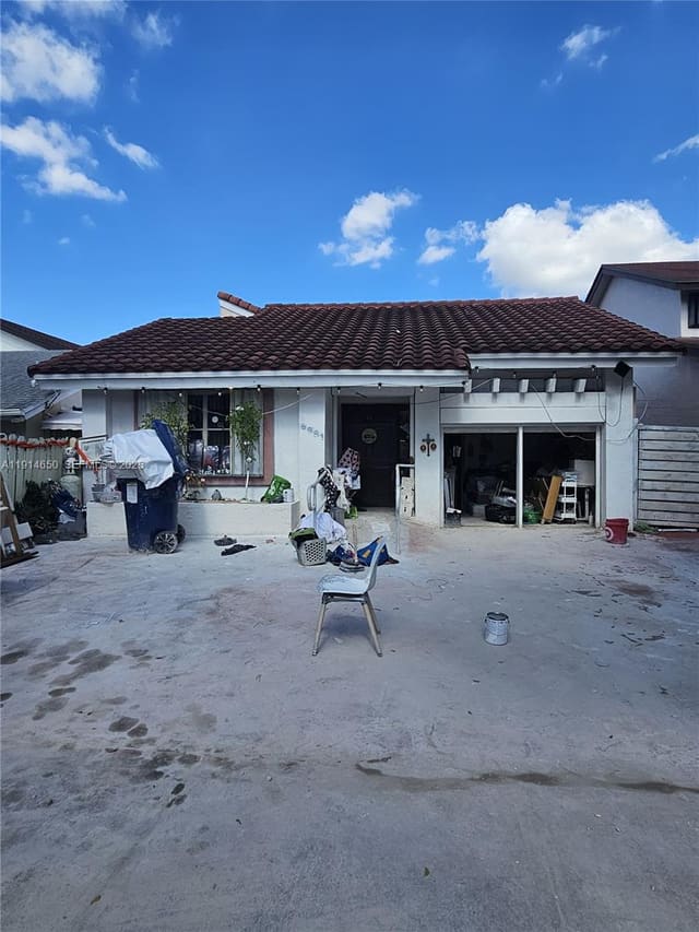8981 SW 5th Lane, sold in Bilbao Estates, Miami, FL