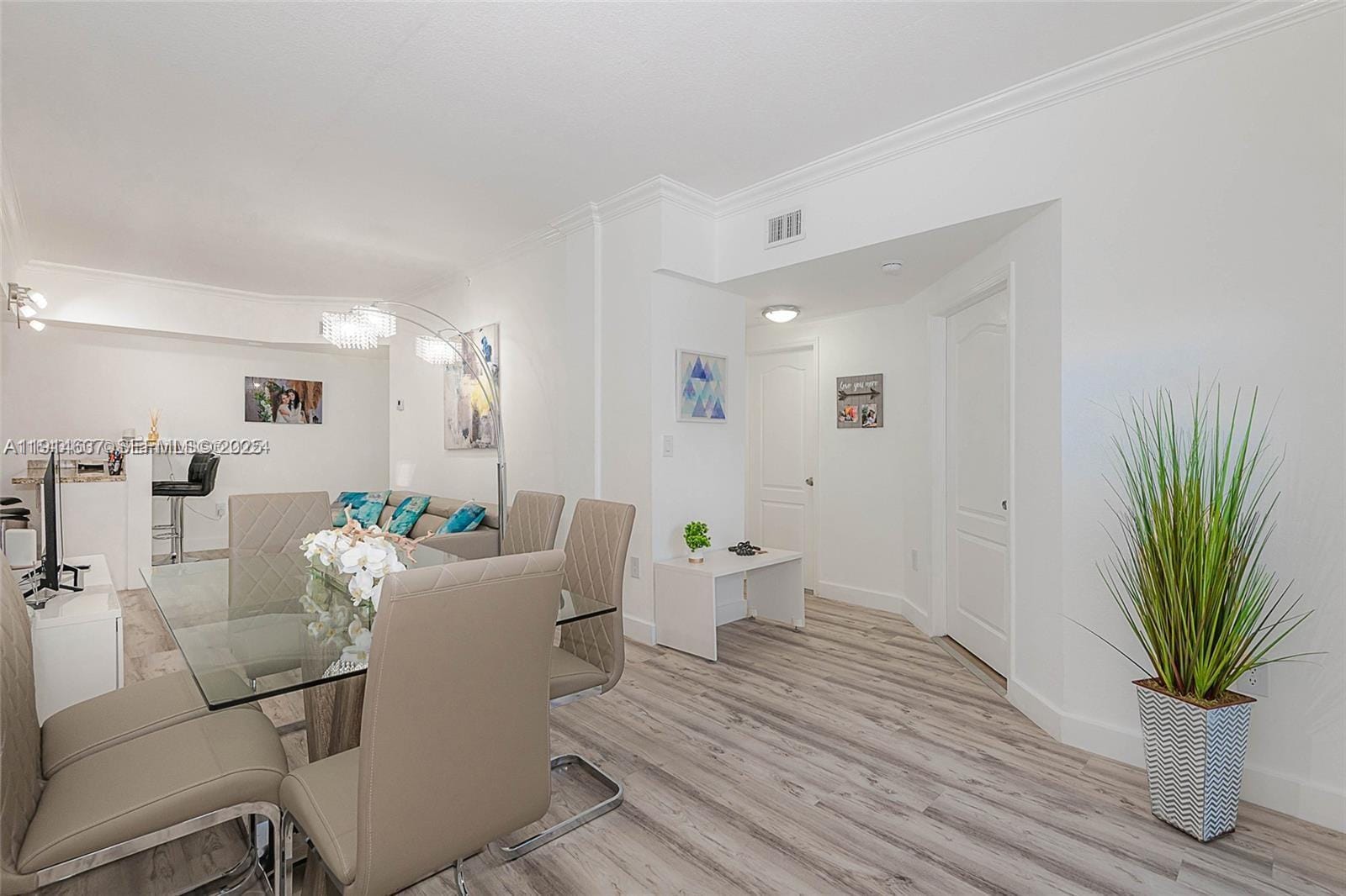 17425 NW 75th Place 106, Hialeah, FL 33015 photo 9