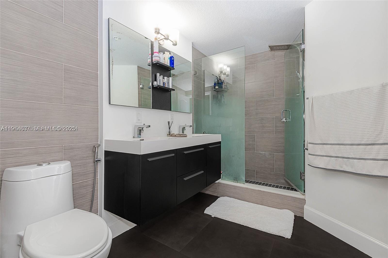 17425 NW 75th Place 106, Hialeah, FL 33015 photo 10