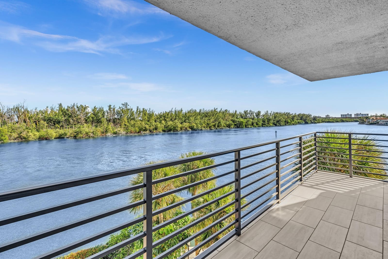 900 NE Spanish River Boulevard 4e — photo 4