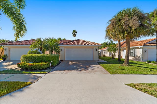 8320 SE Double Tree Drive, Hobe Sound, FL 33455