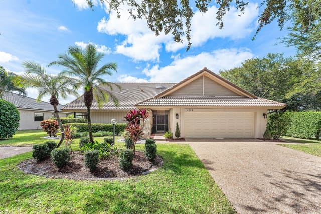4299 NW 26th Avenue, sold in Boca Tierra 1st Sec, Boca Raton, FL