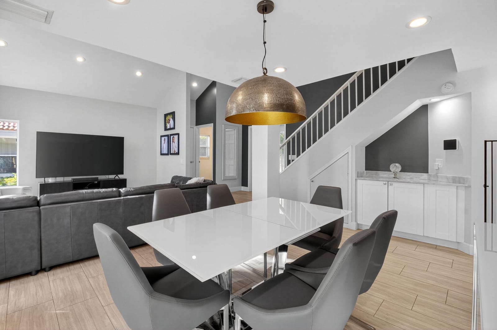 2226 NW 52nd Street — photo 10