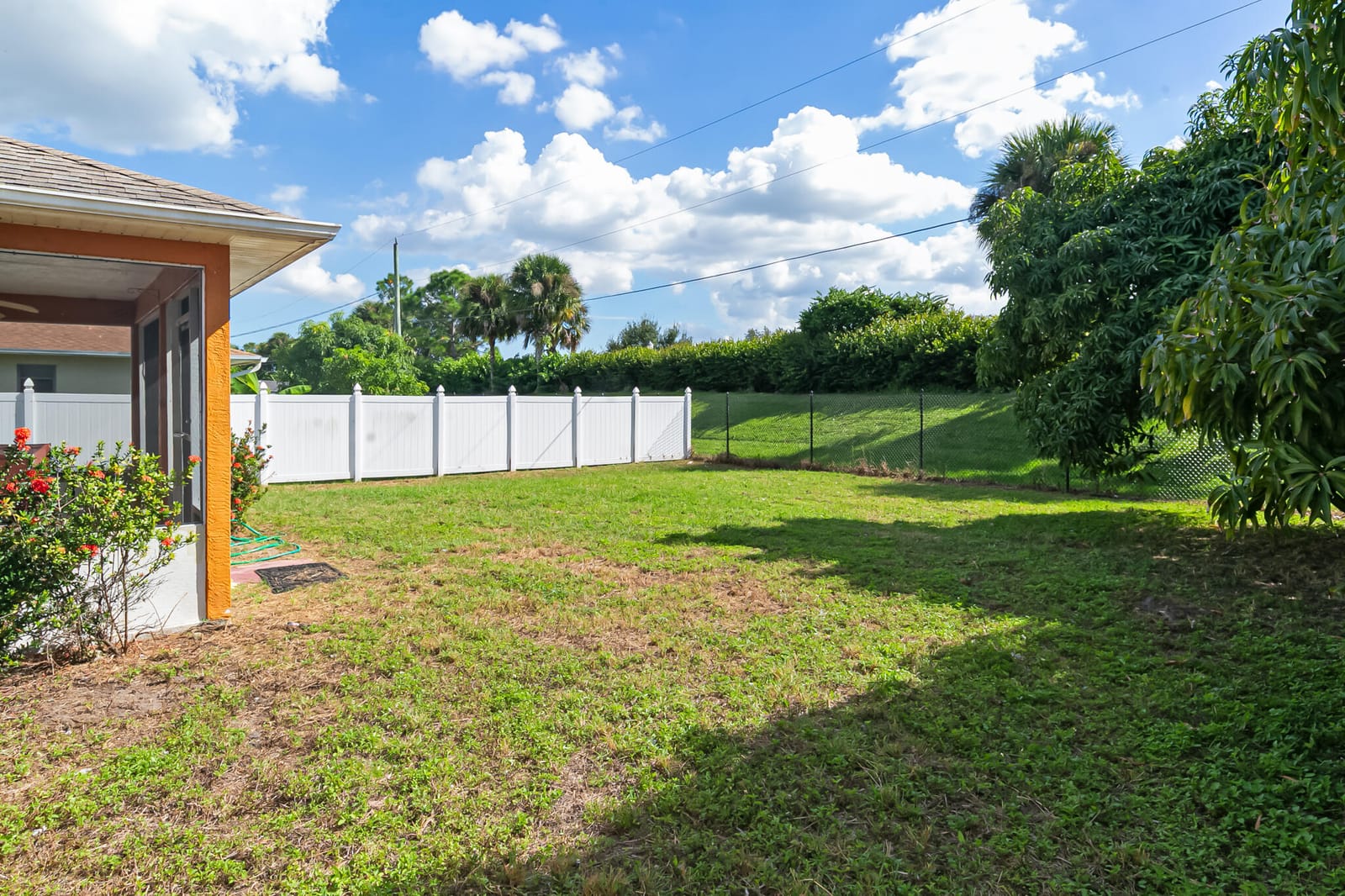 594 SW Grove Avenue, Port St. Lucie, FL 34983 photo 14