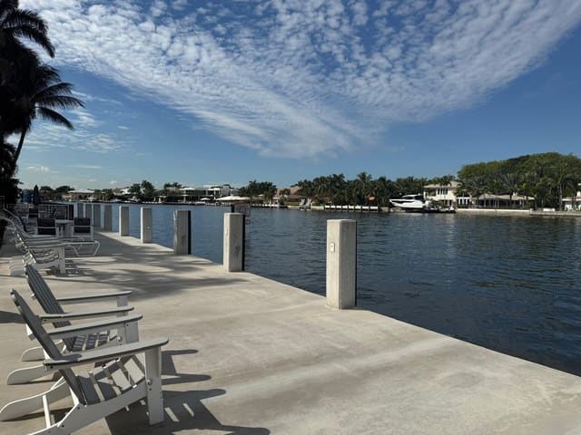 741 Bayshore Drive 2s, Holiday Isle Yacht Club, Fort Lauderdale, FL