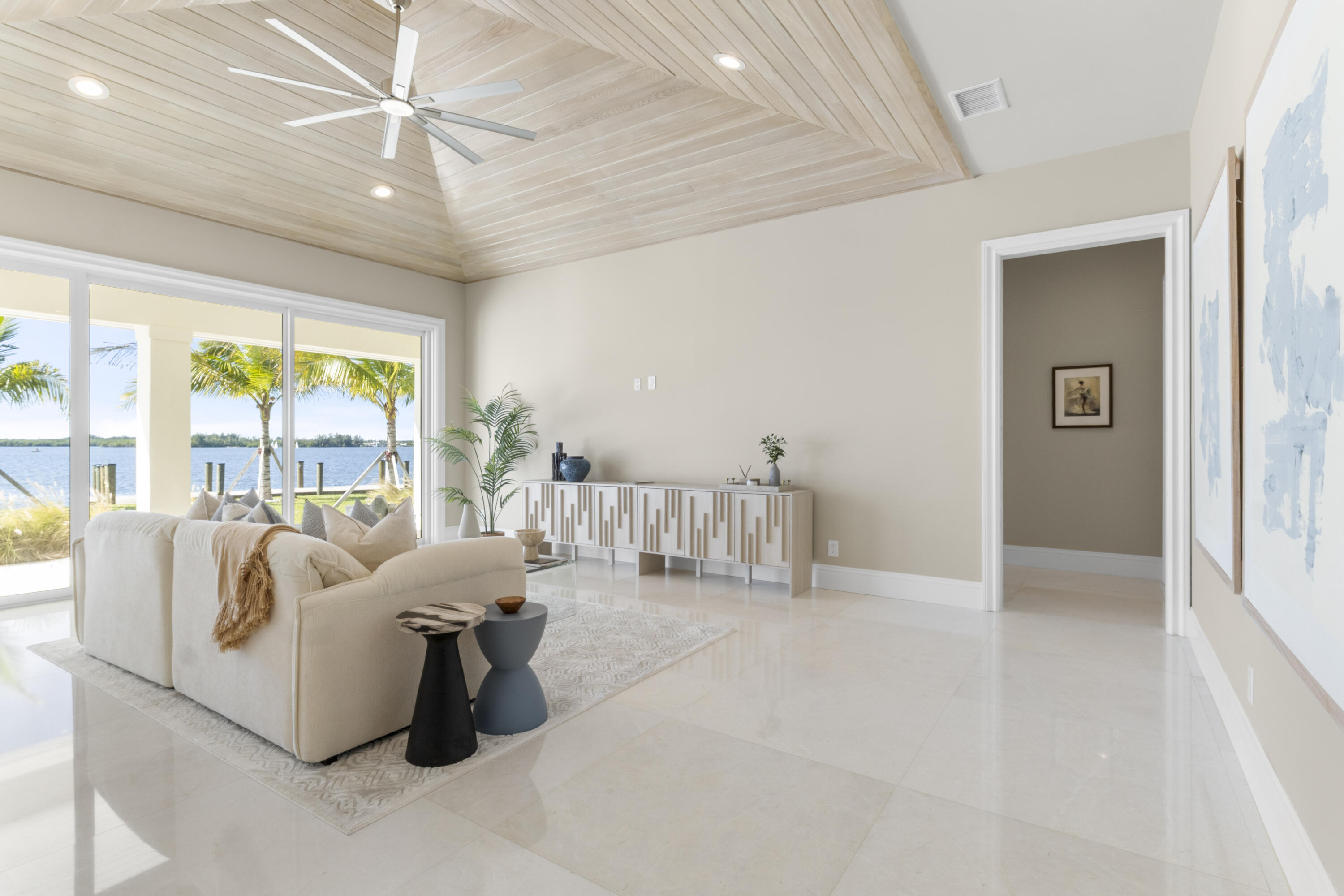 526 Point Lane, Vero Beach, FL 32963 photo 21