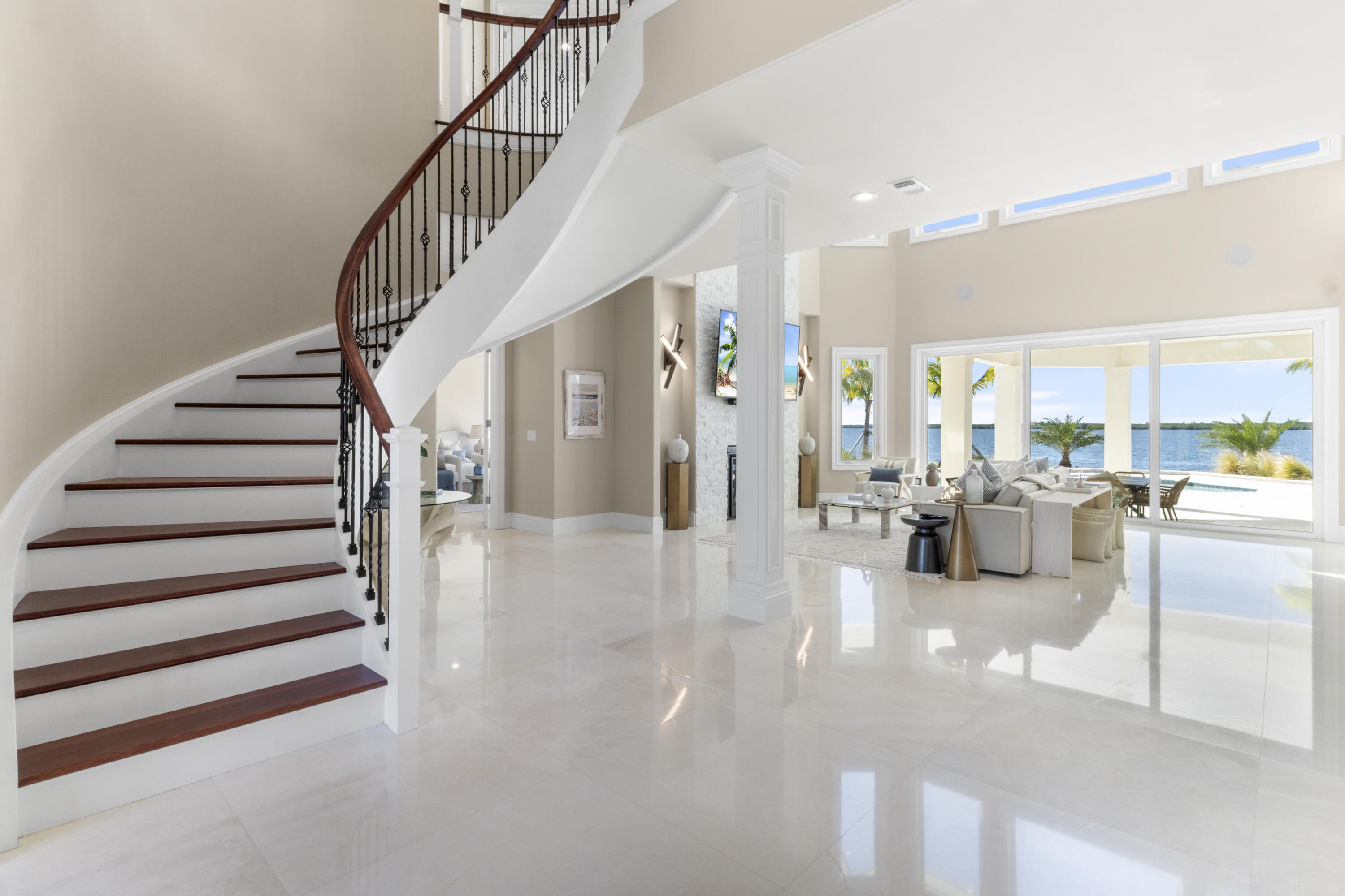 526 Point Lane, Vero Beach, FL 32963 photo 10