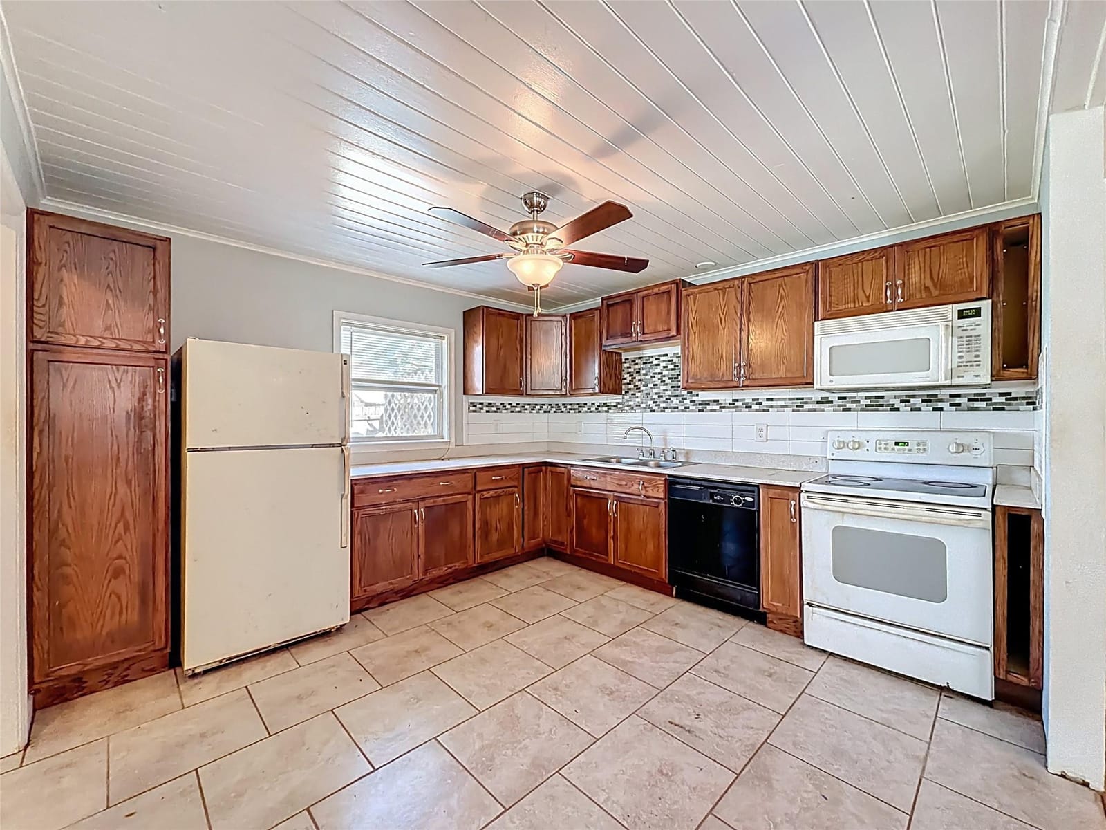 1402 Bradley Street, Fort Pierce, FL 34982 photo 18