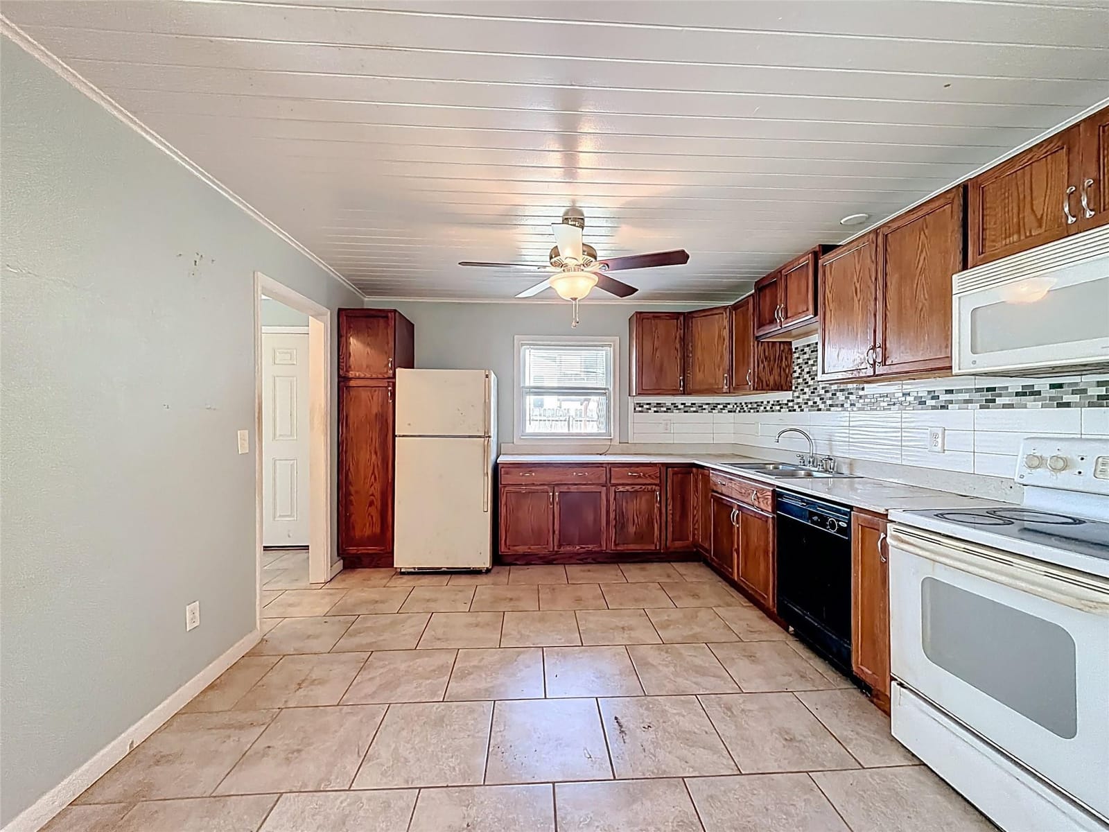 1402 Bradley Street, Fort Pierce, FL 34982 photo 19