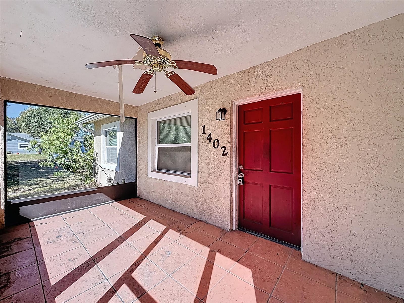 1402 Bradley Street — photo 10