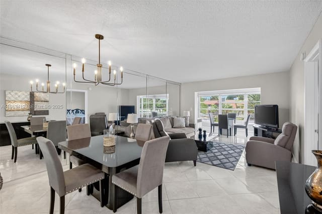 2991 NW 46th Avenue 202, Lauderdale Lakes, FL 33313