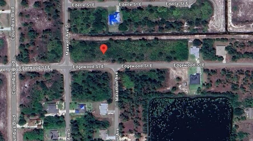 1219 Edgewood Street — photo 2