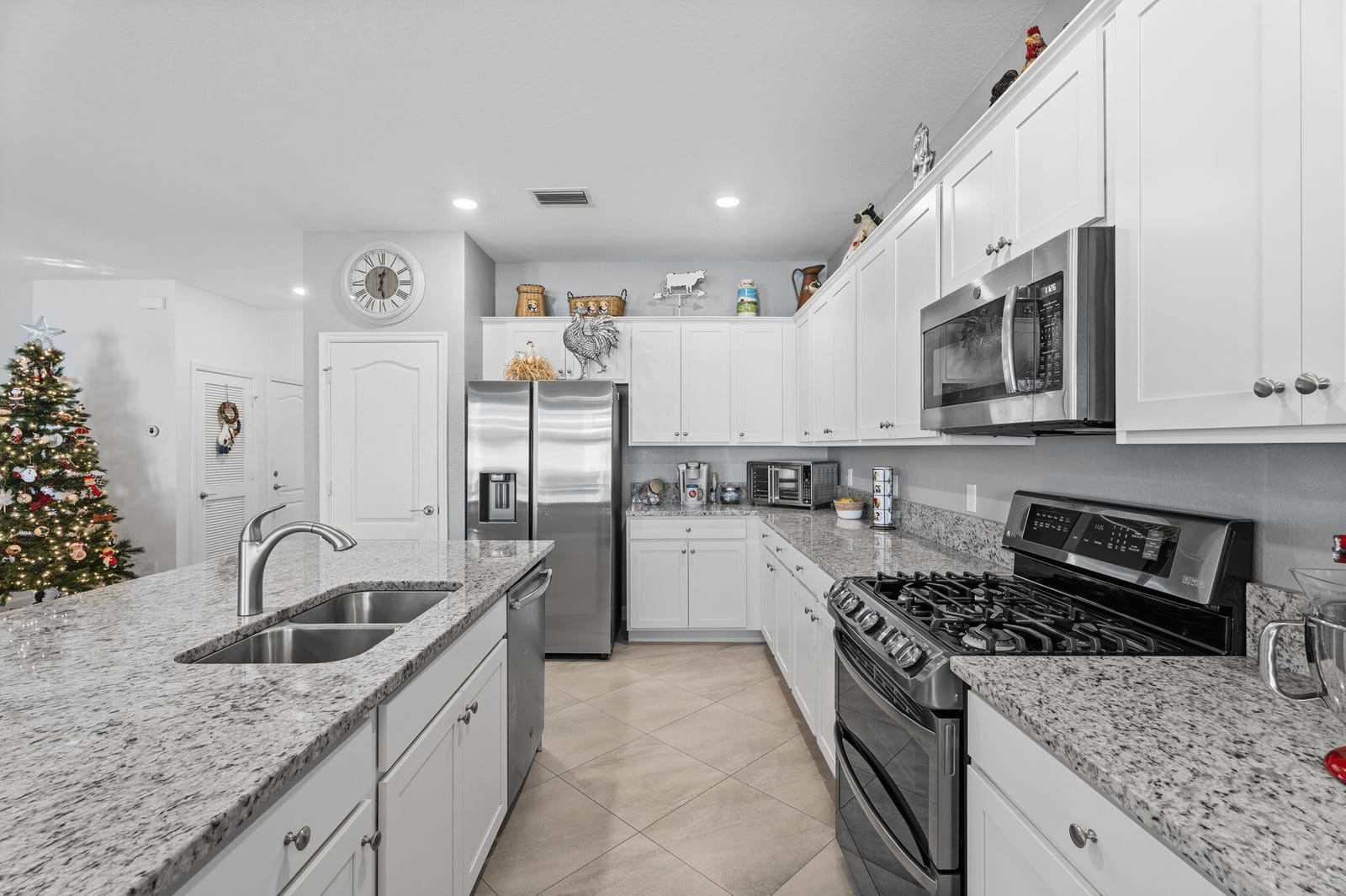 10022 W Verona Circle, Vero Beach, FL 32966 photo 11