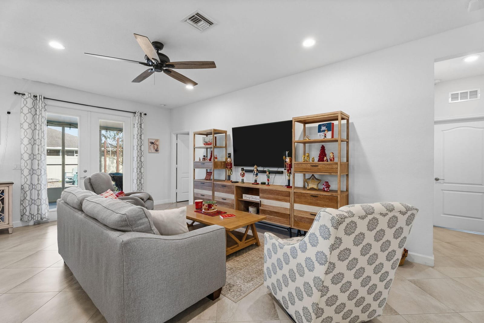 10022 W Verona Circle, Vero Beach, FL 32966 photo 7